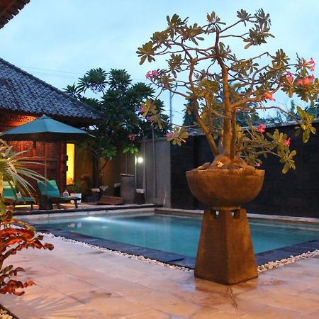 Gili Exotic Villa Гілі-Траванган Екстер'єр фото
