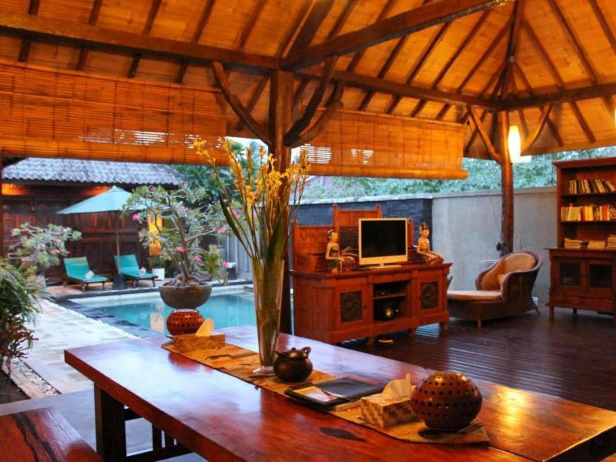 Gili Exotic Villa Гілі-Траванган Екстер'єр фото